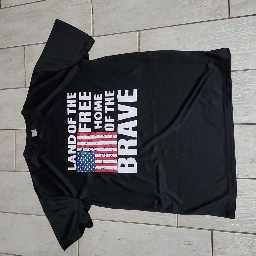 Large Black T-shirt with Land of the Free Home of the Brave